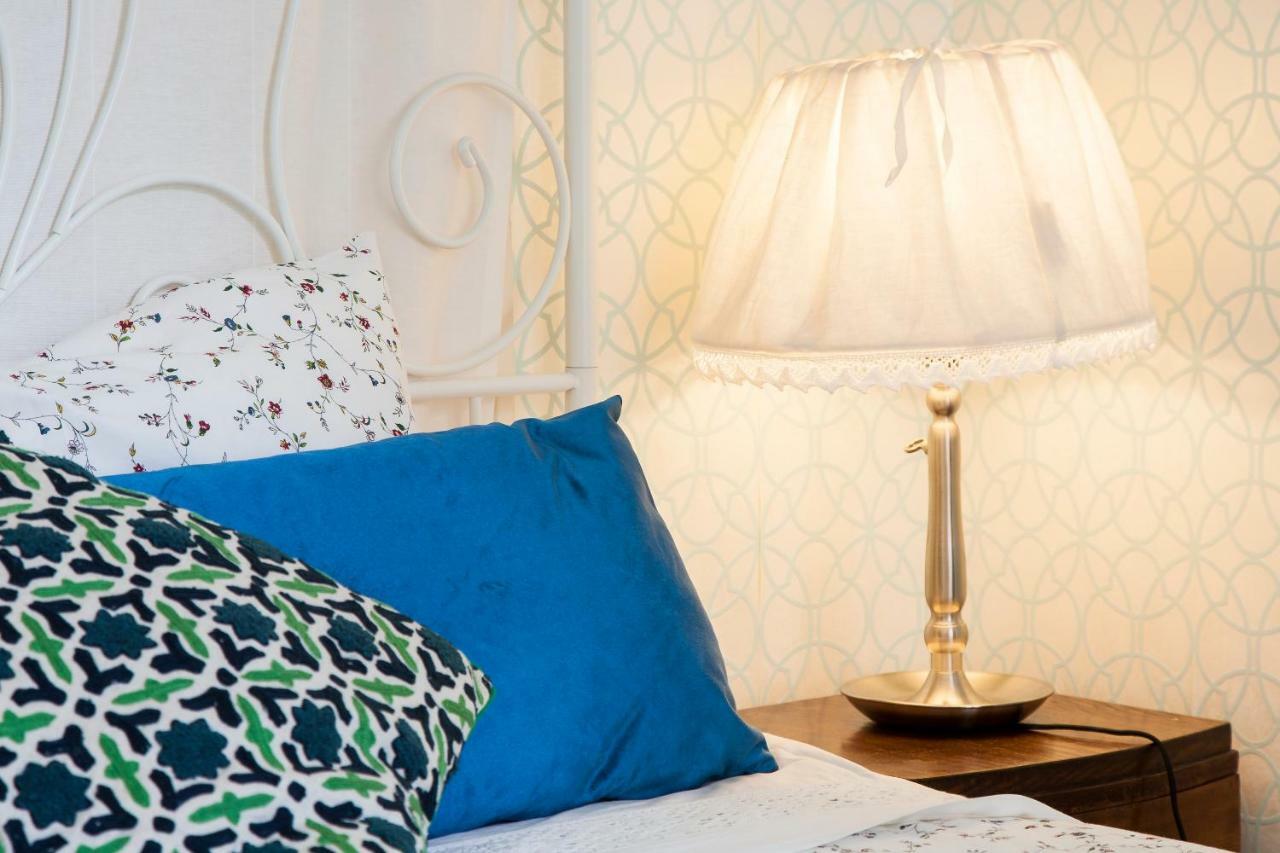 Apartment Bairro Alto 3 Bedroom Patio Flat! Lisbon