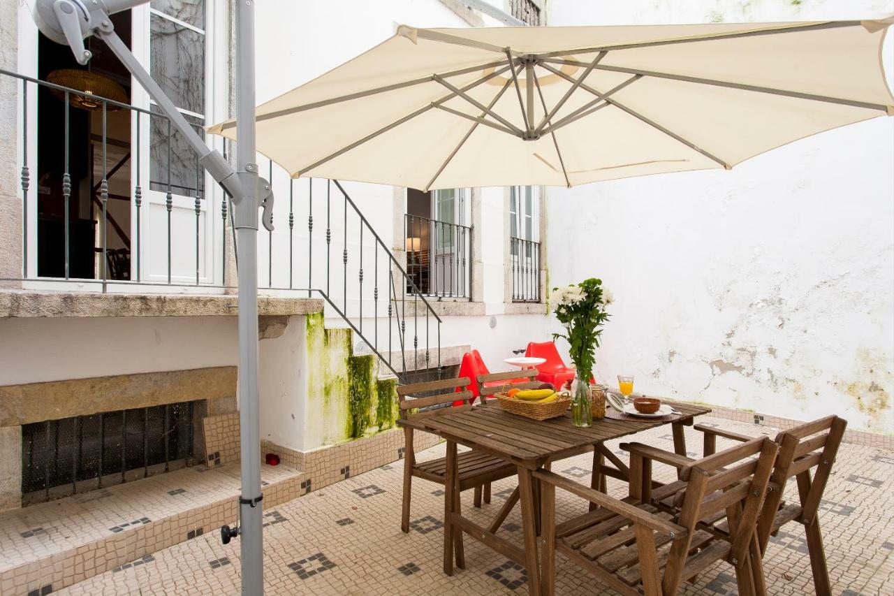 Bairro Alto 3 Bedroom Patio Flat! * Lisbon